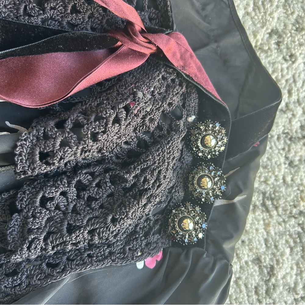 Marc Jacobs Black Pink Floral crochet oversized Blouse. Size 00 - Picture 13 of 13